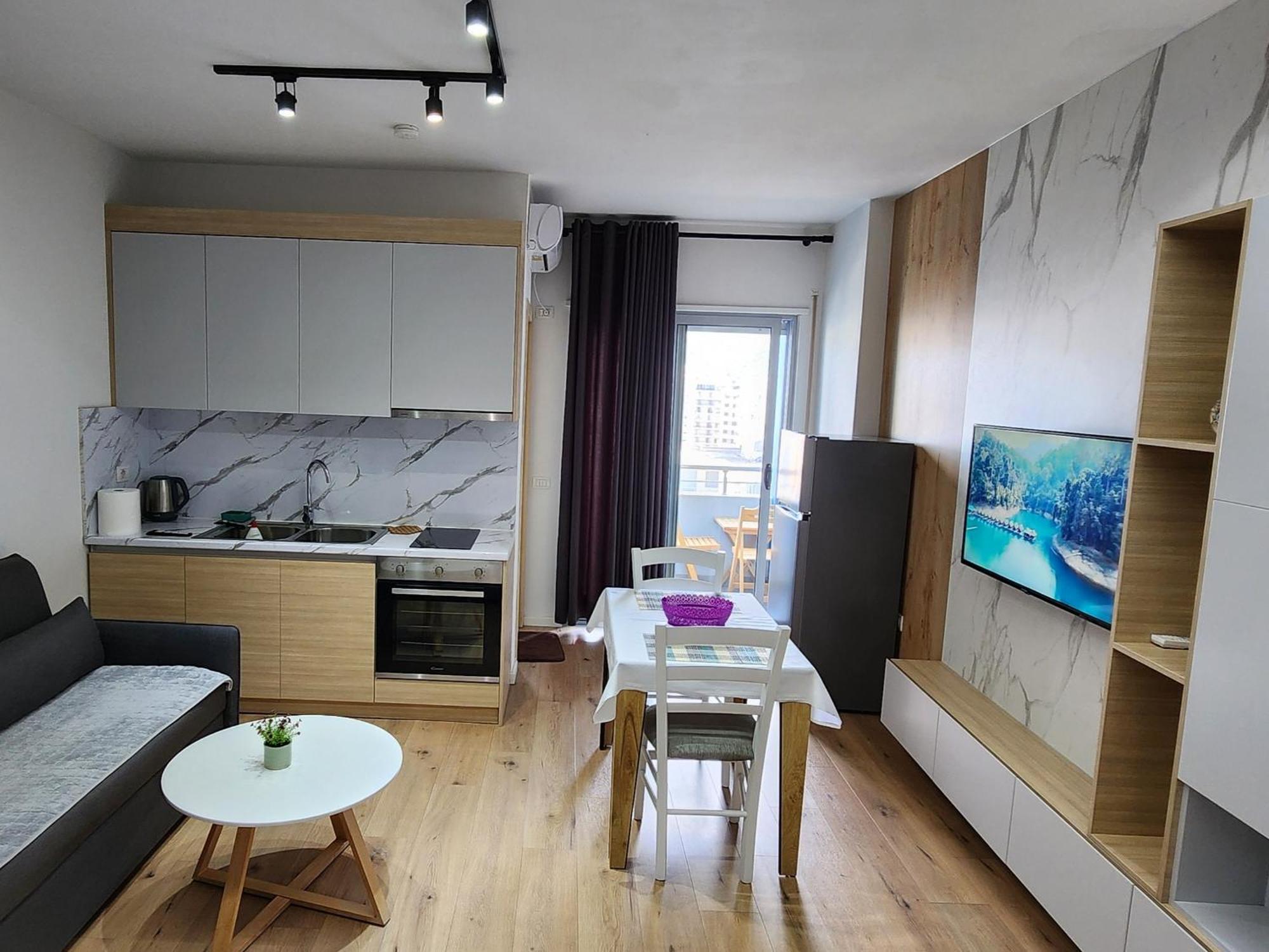 Avalona Apartment 2 Vlorë Екстериор снимка